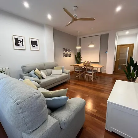 Old Town Core Next To Plaza Nueva