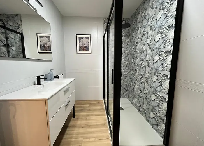 Old Town Core Next To Plaza Nueva Apartman